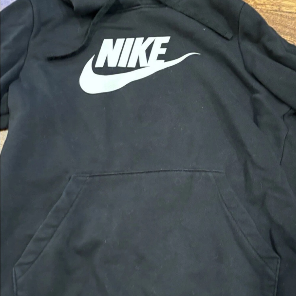 Nike Classic Black Apparel